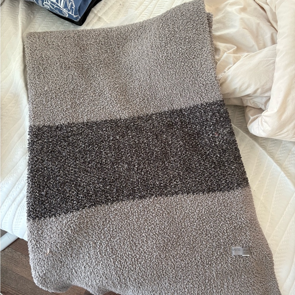 Barefoot Dreams Blanket